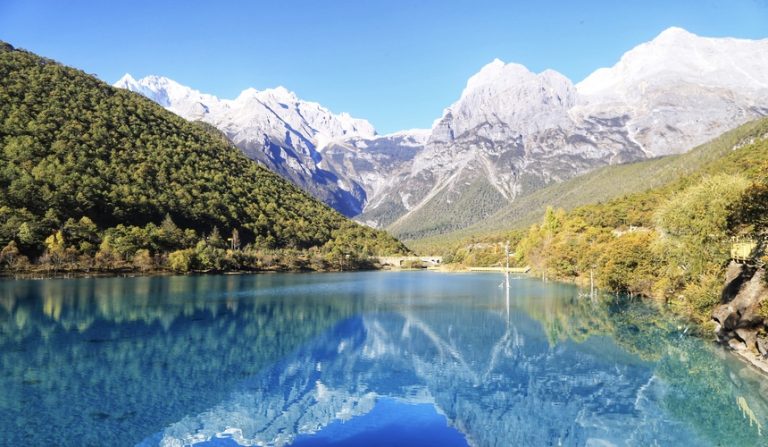 How to Visit the Jade Dragon Snow Mountain in Yunnan | Expats Holidays